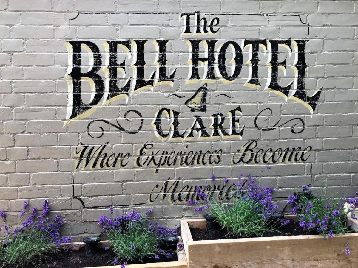 The Bell Hotel Клэар Номер фото