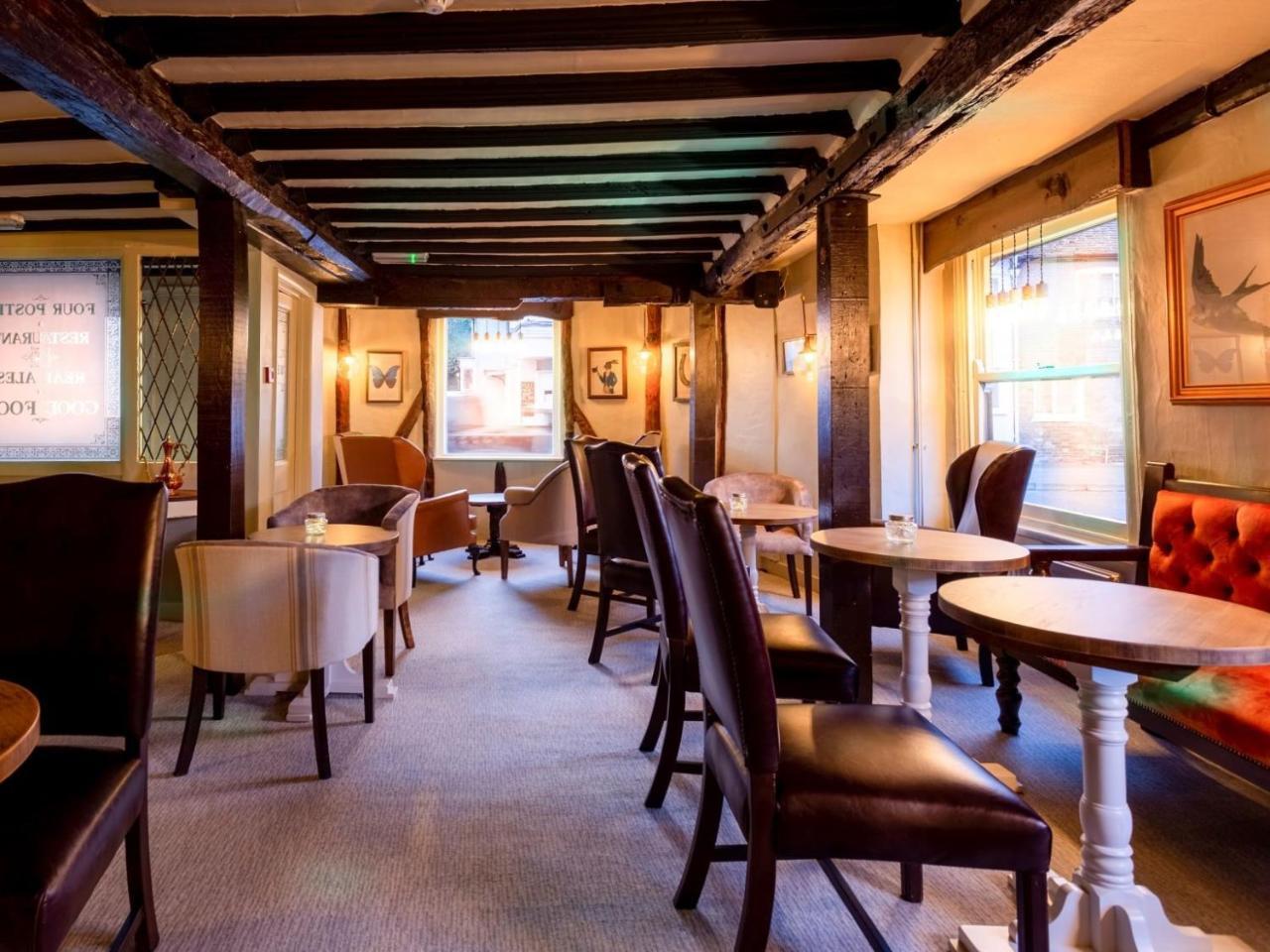 The Bell Hotel Клэар Экстерьер фото